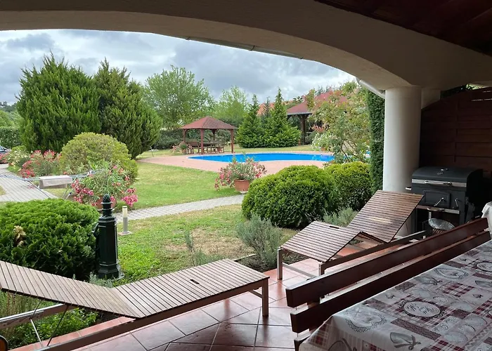 Szolosgyoeroek Kun With 3 Bedrooms On 92 In